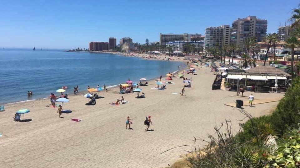 Victoria Luxury Beachfront Apartment In Benalmadena Costa Exterior foto