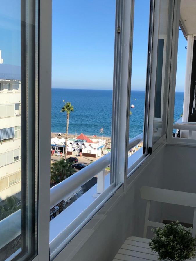 Victoria Luxury Beachfront Apartment In Benalmadena Costa Exterior foto